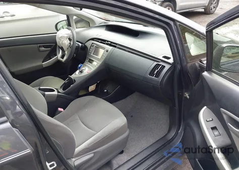 2013 Toyota Prius Two z USA, uszkodzony, nr VIN JTDKN3DU8D1648310